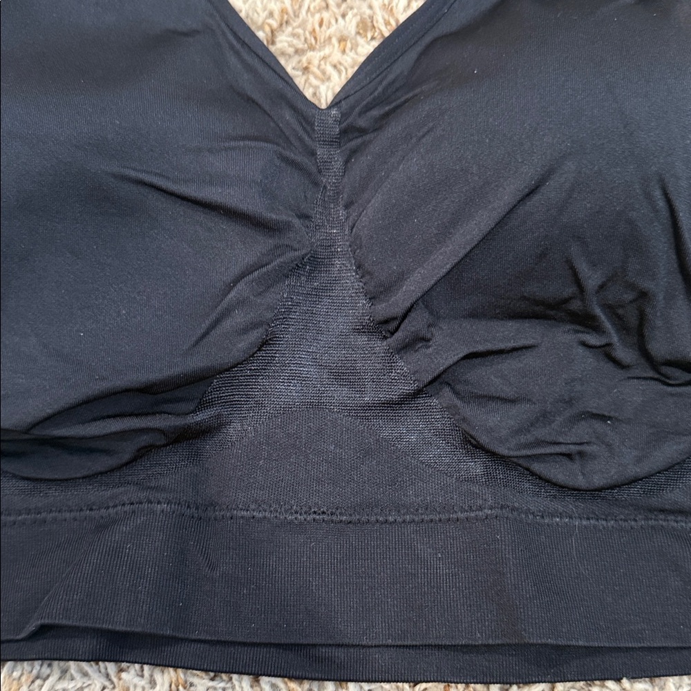 NWT Shapermint Truekind® Everyday Throw-on
Wireless Bralette Black - Picture 2 of 10